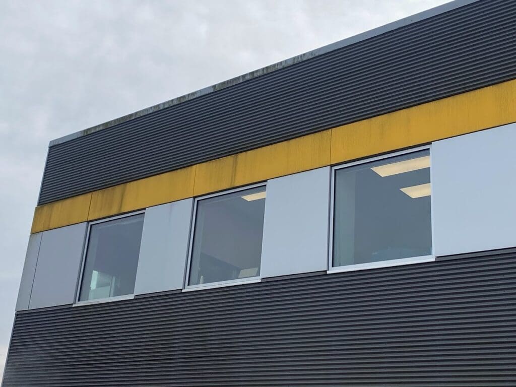 Surrey Commercial Pressure Washing Services